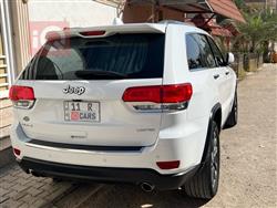 جیپ گراند شیرۆکی